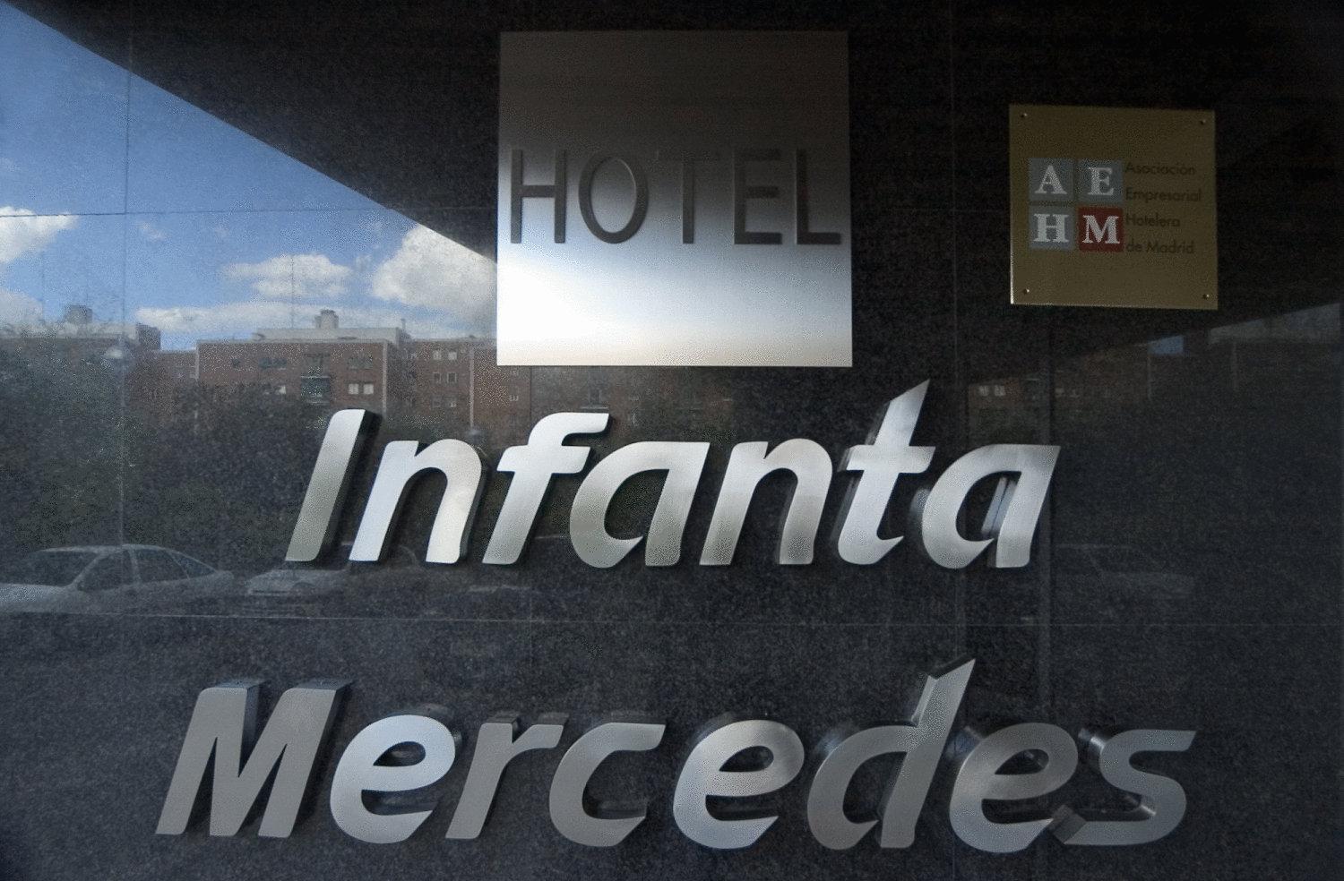 Infanta Mercedes Мадрид Екстериор снимка